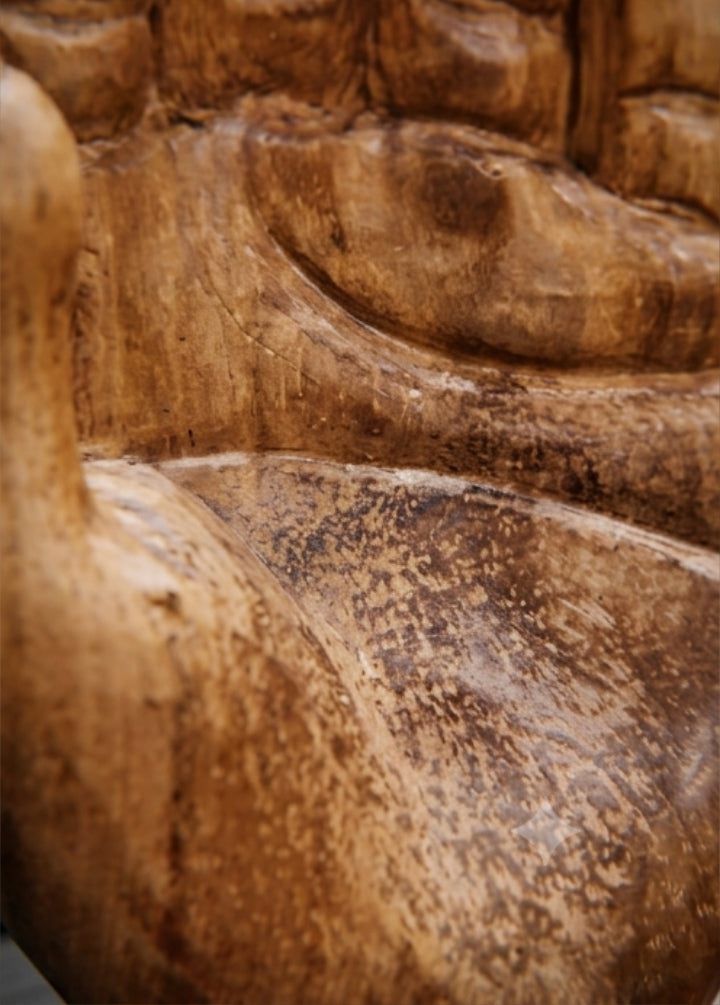 Escultura de Madeira Hand