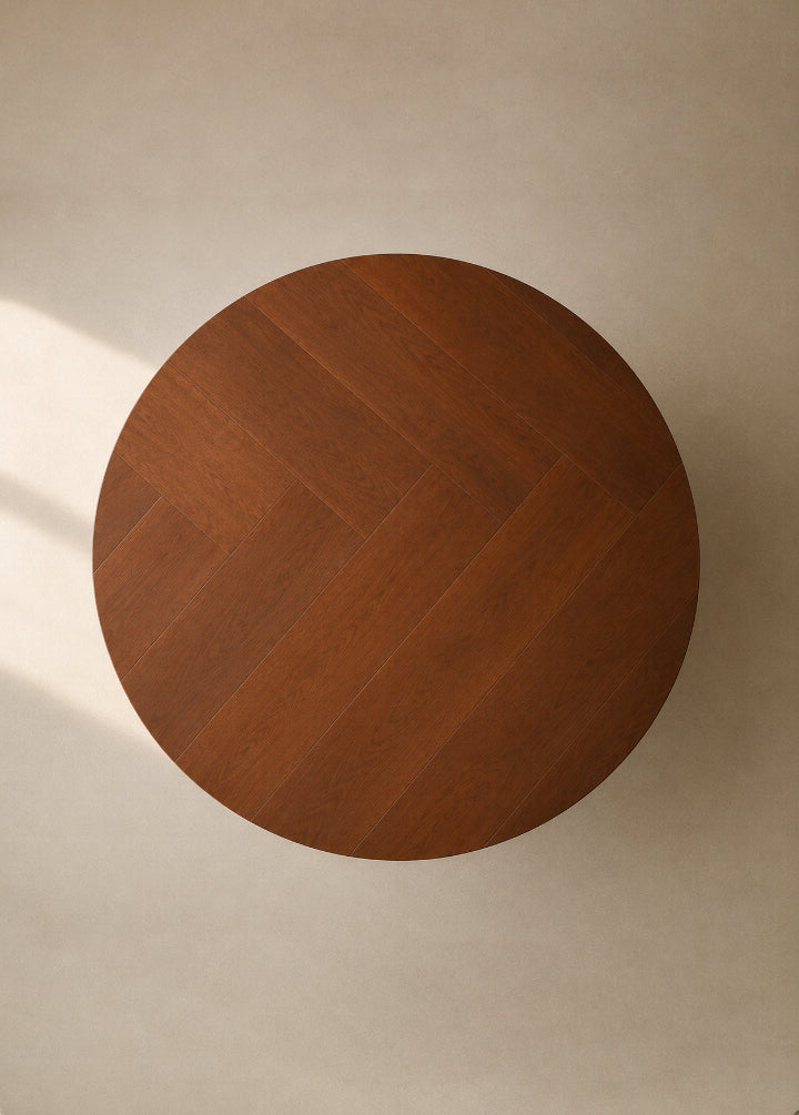 Mesa de Jantar Trama